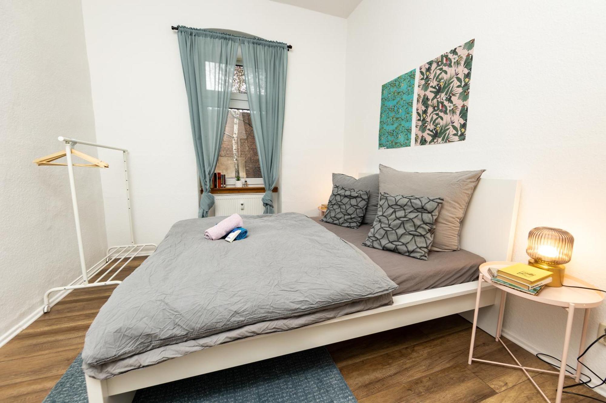 Grossraum-Apartments Mit 2Sz, Wz, Kueche, Smart-Tv, Parken, Etc Erfurt Rum bild